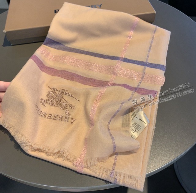 Burberry新品經典巴格羊絨圍巾 巴寶莉2021新款小格紋女士圍巾  mmj1593